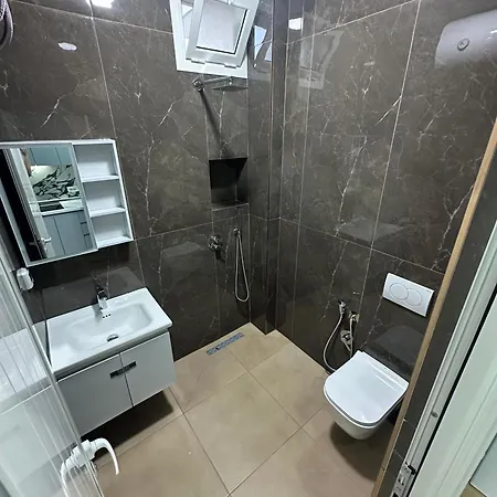 Apartamento Trizone & *