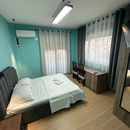 Trizone & 아파트 *