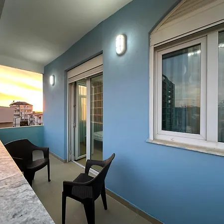Trizone & Appartamento Golem (Tirana)