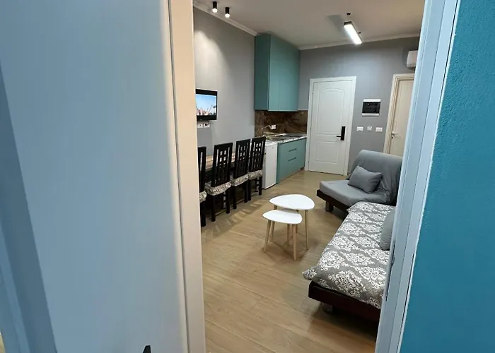 Trizone & Golem (Tirana)